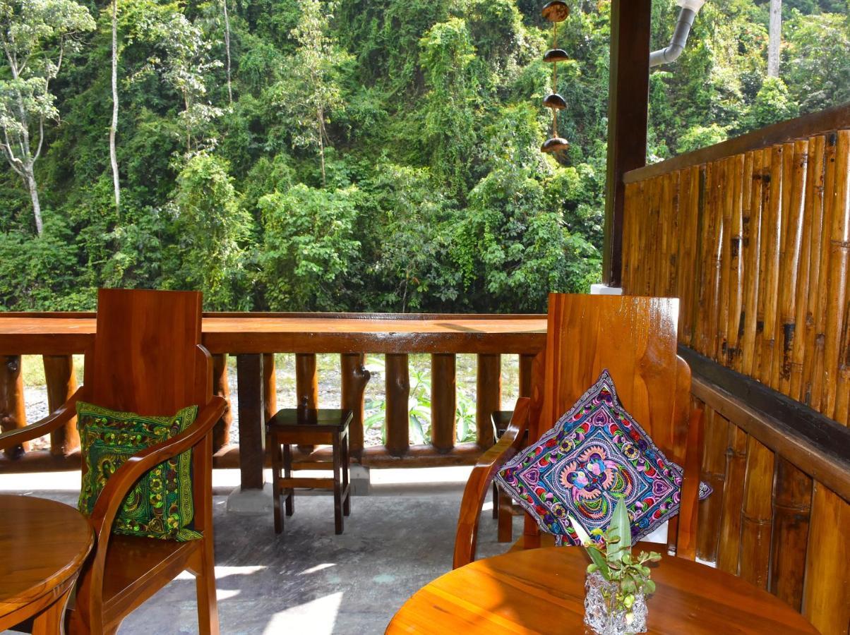 The Hangout@ Ecotravel Bukit Lawang Buitenkant foto